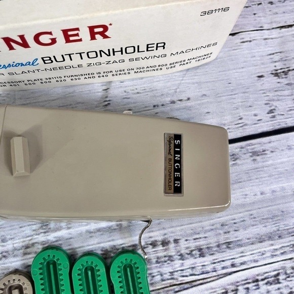 SINGER Professional Buttonholer 20 Cams 381116 for Slant 0 Matic Zig Zag Machine - Picture 12 of 16